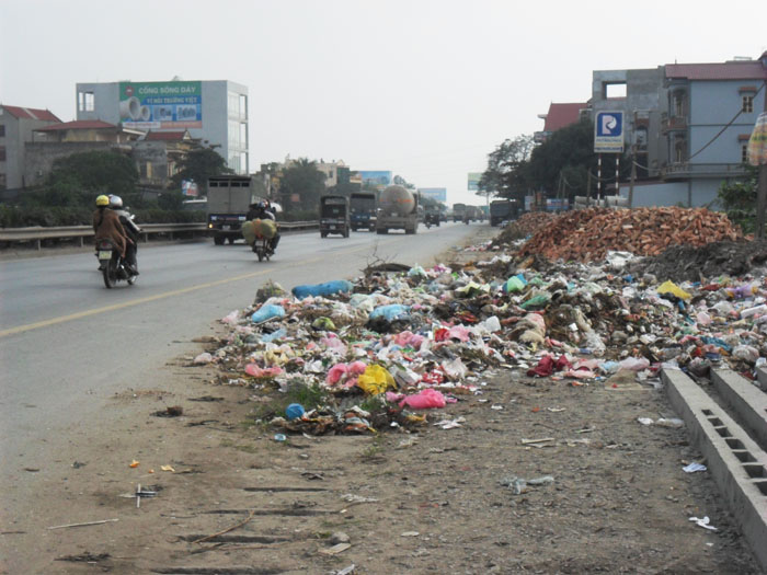 Hưng Yên ngợp trong rác thải, chìm trong ô nhiễm ảnh 1
